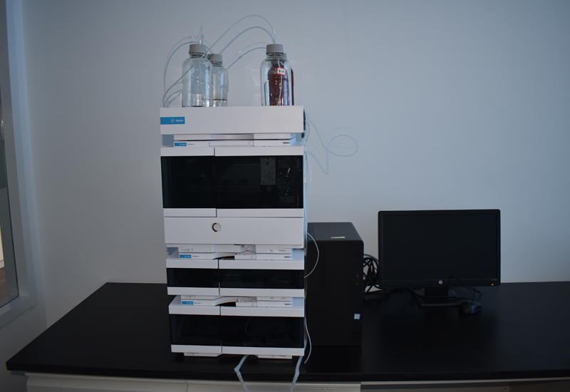 高效液相色谱仪（HPLC）